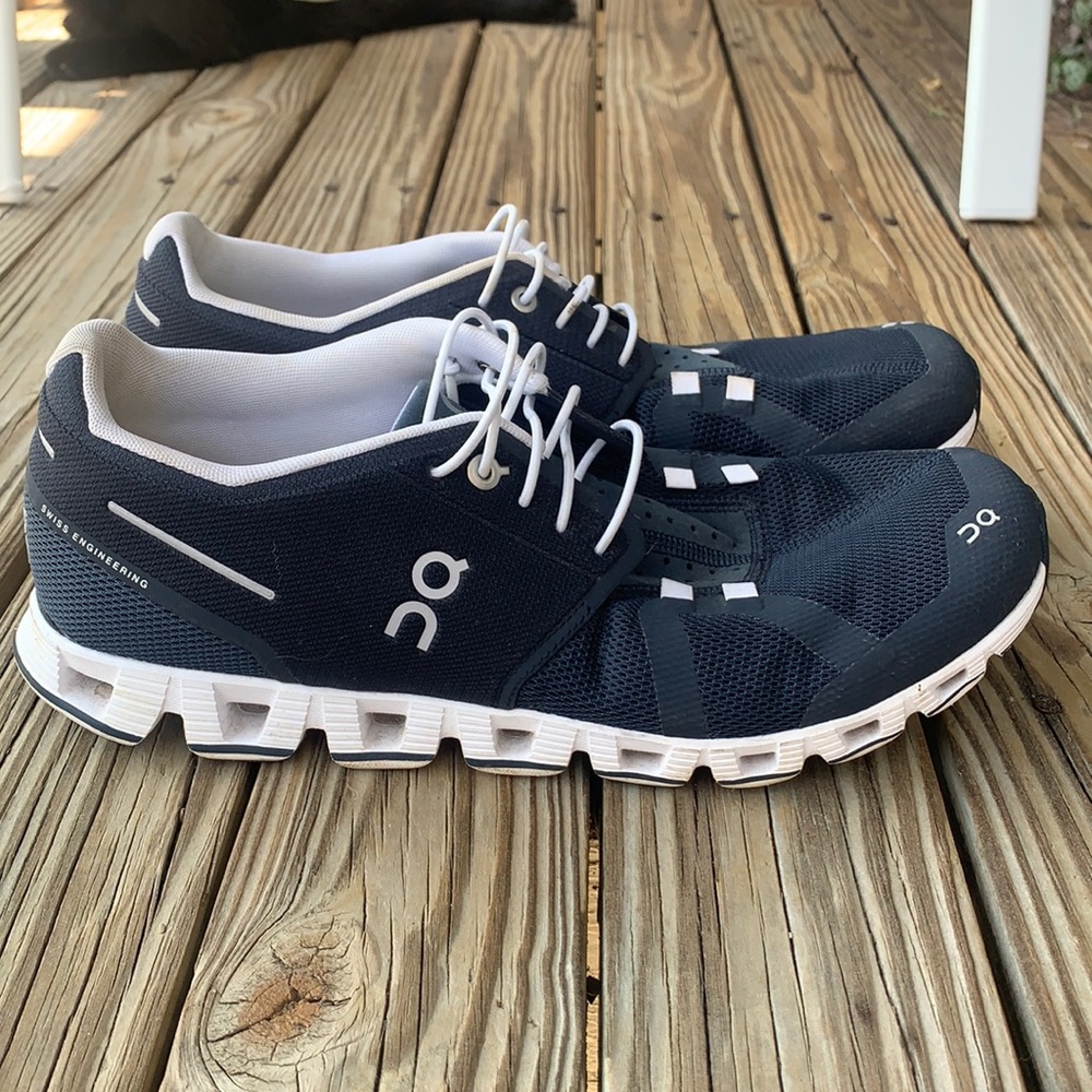 On Cloud Running Sneakers